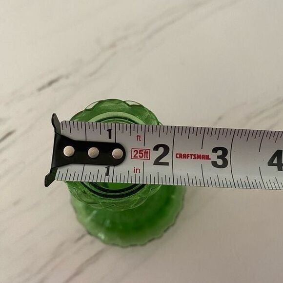 Vintage Green Glass Floral Vase Flared Bottom Home Decor MCM - Picture 8 of 9